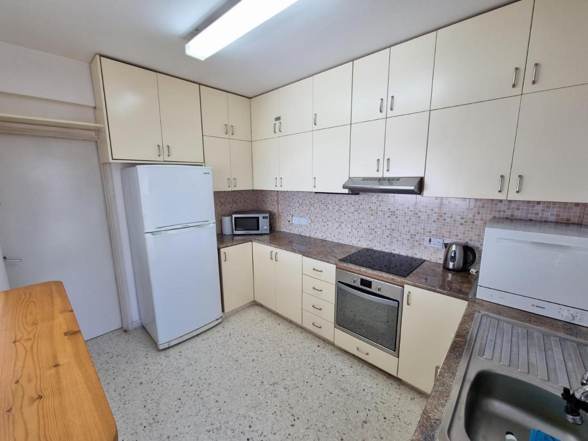 Diamond Sea View Penthouse Apartment Paphos ภายนอก รูปภาพ
